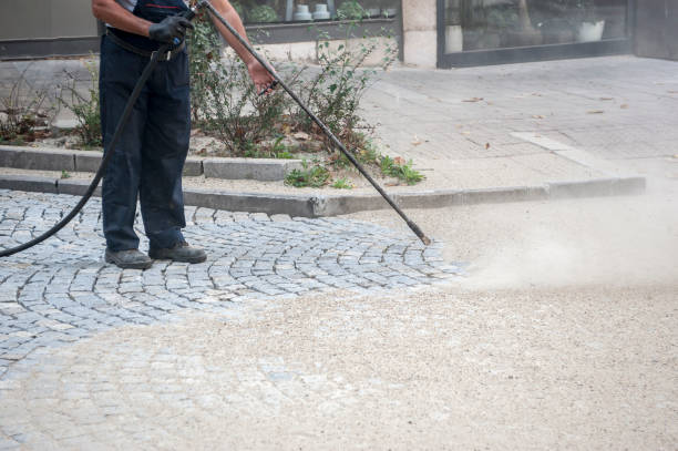 Best Concrete Sealing  in Kingsburg, CA